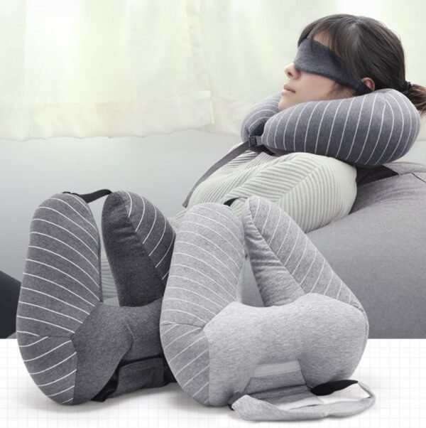 Travel neck pillow